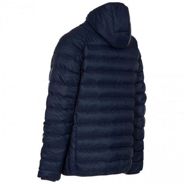 Gewatteerd Vaste capuchon Contrasterende voering en ritsen 2 onderste zakken met rits Bijpassende binding bij capuchon, manchetten en zoom Buitenkant: 100% Polyamide, Voering: 100% Polyester, Vulling: 100% Polyester Trespass Borstomvang Heren (ca.): S - 89-94cm, M - 96.5-101.5cm, L - 104-109cm, XL - 111.5-117cm, XXL - 117-122cm, 3XL - 122-127cm.