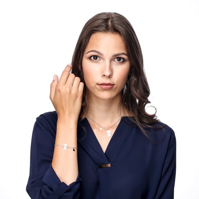 This dazzling Bracelet for Women from Orphelia  is the perfect gift to spoil yourself or a loved one. The Bracelet is made out of 925 Sterling Silver, colored Silver/Rose at Length: 18.5 cm weighing in at 1.8 grams with a Width of 1.6 cm at its widest point. The Orphelia 'Lyra' Women's 925 Sterling Silver Bracelet - Silver/Rose ZA-7390 is delivered in a stunning gift box and carries a two year warranty.