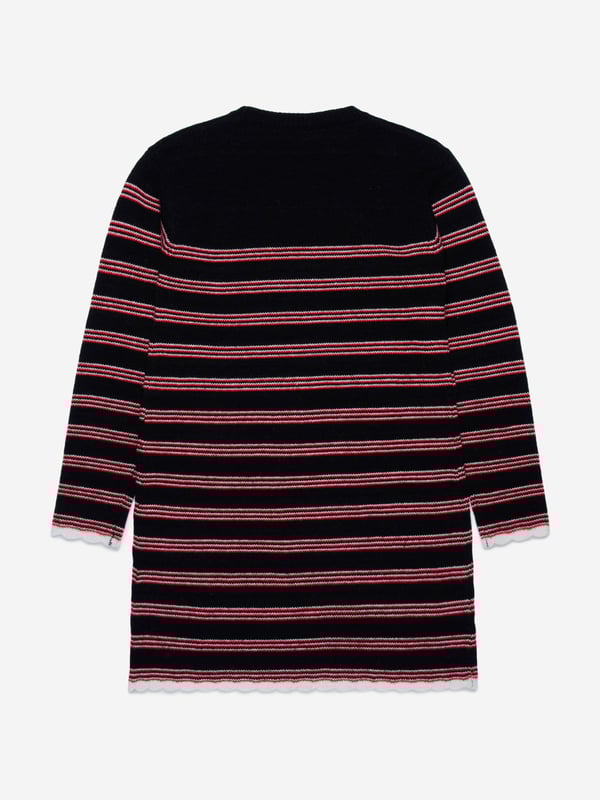Introducing the Girls Knitted Striped Dress in Black by Marni, the epitome of high-end style for AW2024. Meticulously crafted for the chic young girl's wardrobe, experience the synthesis of luxury and playful elegance. Exquisite Craftsmanship: Precision knitting from luxury yarns ensures durability and aesthetic appeal. Bold Stripes: Classic black stripes introduce a timeless, fashionable edge to any occasion. Soft and Comfortable: Ultra-soft fabric guarantees all-day comfort, perfect for both special events and casual outings.Elevate your child's fashion game with Marni's Striped Dress in Black. A standout addition for any young fashionista's collection.