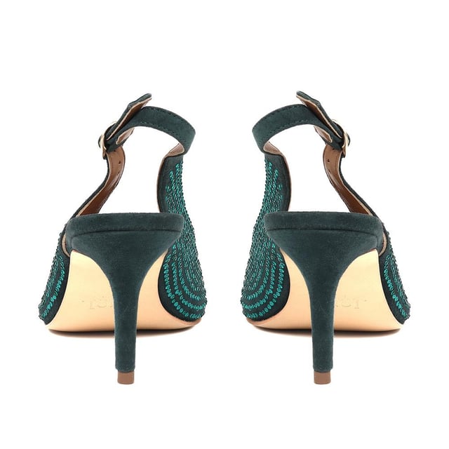 RSVP to every event with slingbacks that shine. Timeless tailoring meets a cascade of jewels, ensuring you're the talk of every toast. With full leather linings, comfort dances seamlessly with show-stopping style.