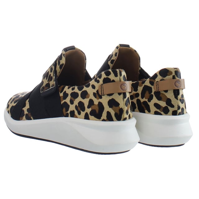 Clarks Un Rio Hook & Loop Brown Synthetic Womens Entrenadores 261461474