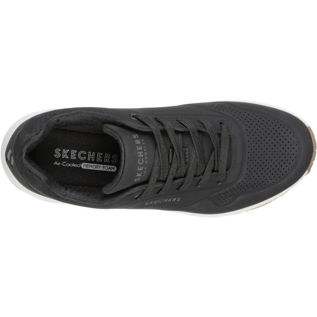 Classic air cushioned style meets updated comfort in the Stand on Air shoe. Smooth leather-textured synthetic upper in a lace up classic fashion sneaker with stitching and perforation accents.