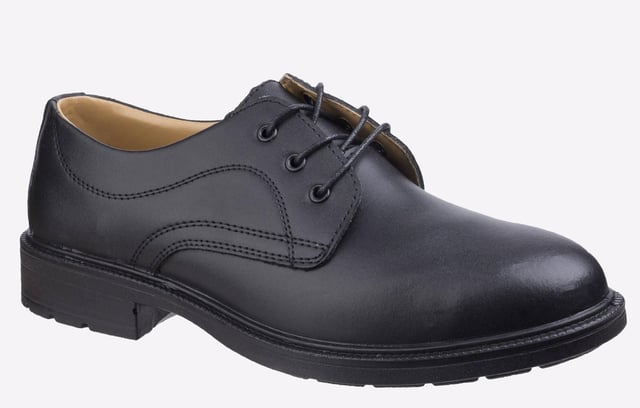 Amblers deliver a smart formal leather safety shoe, ideal for industrial office wear and uniform. Steel toe, non-metal anti-penetration midsole, antistatic and durable PU outsole, these are a practical choice in style and safety.
- Smart and safe Gibson ideal for industrial office wear and uniform use- Mono-black, plain front shoe crafted with a smooth leather upper- Constructed with PU outsole offering excellent slip resistance- Lace up front with 3 eyelets- Steel toe cap protection against 200 joules impact- Anti-static- Energy absorbing heel- Conforms to EN ISO 20345:2011 Safety footwear standards- Passes SRC slip resistance standards