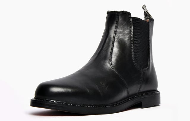 Catesby England are well known for creating 5-star designer boots and shoes. Made from a premium black leather upper the Catesby England Columbia is complemented by stretchy side goring panels, making it easy to just pull these boots on and embark upon your next adventure. This Catesby boot guarantees heritage and style from a boot which has been carefully selected for the best quality leathers with igorous attention to detail during manufacture that meet the very highest of standards. 
 - Premium leather upper
 - Elasticated side gussets
 - Pull on heel tab
 - Durable rubber outsole
 - Catesby branding