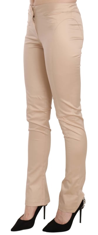 Brand new met labels  
Gemaakt in Italië  
Lage taille  
Skinny fit  
Crème kleur  
Rits sluiting  
Logo details  
Materiaal: 97% Katoen 3% Elastaan  