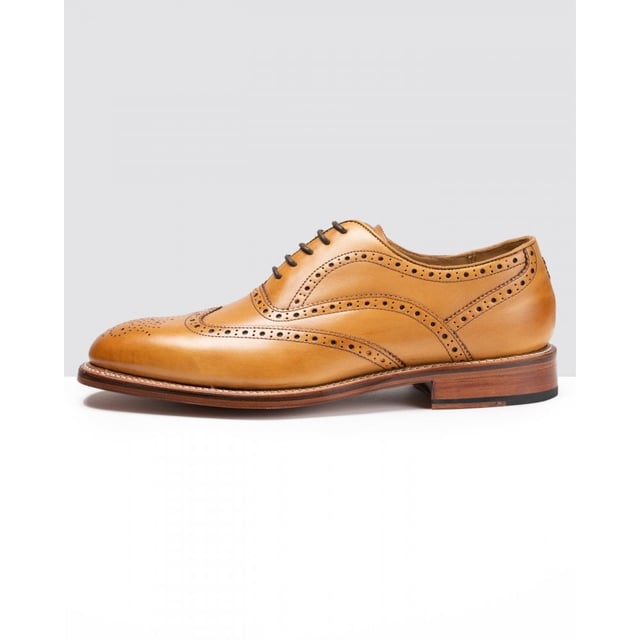 A Debonair Style And Timeless Design, The Tan Oliver Sweeney's Aldeburgh Lace-up Brogue Shoe Is A Must-have For The Modern Gentleman. Featuring A Luxurious Leather Upper With A High Quality Leather Sole, The Designer's Signature Branding And Fine Detailing, These Shoes Are Effortlessly Stylish.
