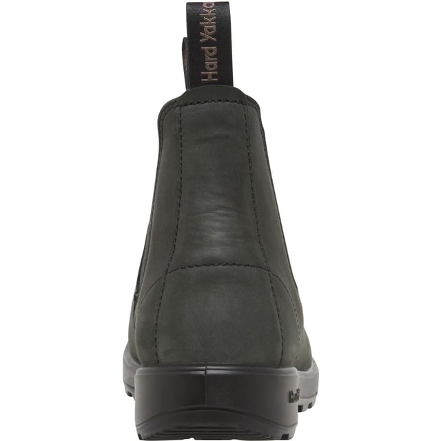 The Brunswick boot takes Hard Yakka's renowned comfort and durability to another level. They're equally suited to the hustle and bustle of urban city living, or adventurous weekend getaways.
