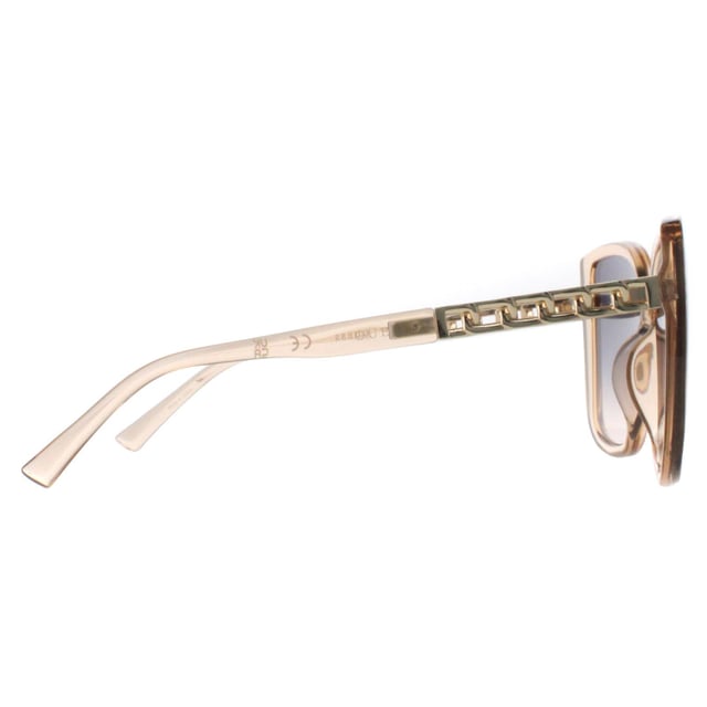 Las gafas de sol Guess GF0427 27W de cristal en degradado azul naranja pastel son una elegante montura cuadrada realzada por la marca Guess, una declaraciÃ³n de estilo atrevida a la par que sofisticada. Fabricadas con materiales de primera calidad, no sÃ³lo ofrecen un estilo incomparable, sino tambiÃ©n durabilidad y comodidad. Protege tus ojos de los rayos nocivos con lentes de protecciÃ³n UV sin comprometer la claridad ni la visiÃ³n. Tanto si se trata de un paseo tranquilo como de una elegante aventura urbana, estas gafas de sol redefinen la sofisticaciÃ³n, garantizando que irradies confianza y glamour a cada paso.