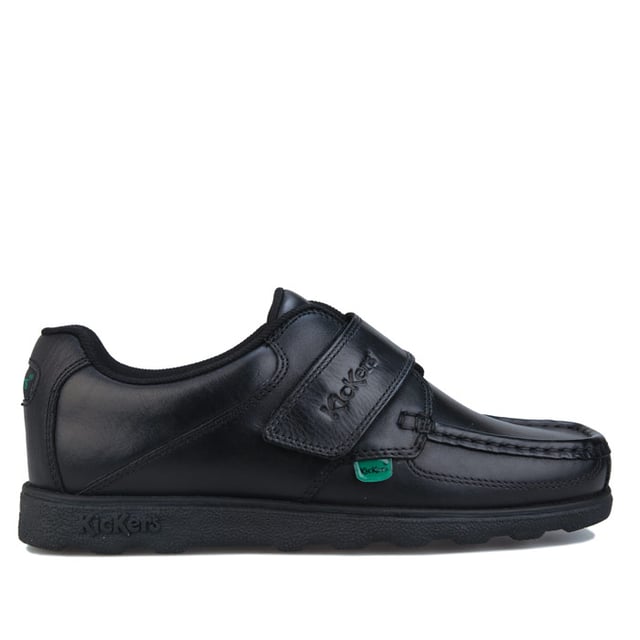 Junior Boys Kickers Fragma Strap Leather Shoe in black.- Moccasin style upper.- Touch and close double fastener. - Padded ankle collar. - Signature green logo tabs.- Kickers branding to the top strap.- Stitched detail.- Durable rubber outsole.- Leather upper  Textile lining  Synthetic sole. - Ref: 114863