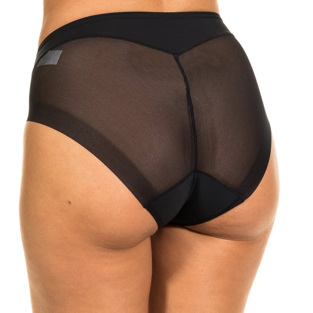 Secrets Janira Braguita 
 Black color 
 Flat belly effect. 
 Elastic waistband 
 No seams, it does not leave a mark. 
 It combines the thong effect with the flat belly effect. 
 Comfortable and breathable semi-transparent fabric at the back. 
 Inner lining 
 Seams seen in tone. 

 Composition: 72% Polyamide. - 28% Elastane. 

 Care: 
 - Wash at max. 30º temperature. 
 - Do not use bleach. 
 - Do not use dryer. 
 - Do not iron. 
 - Do not dry clean.