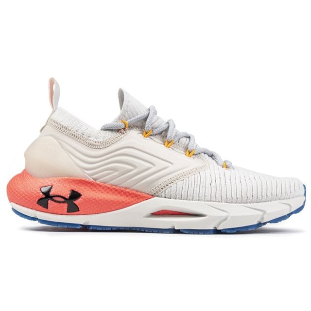 Ua hovr phantom store on feet