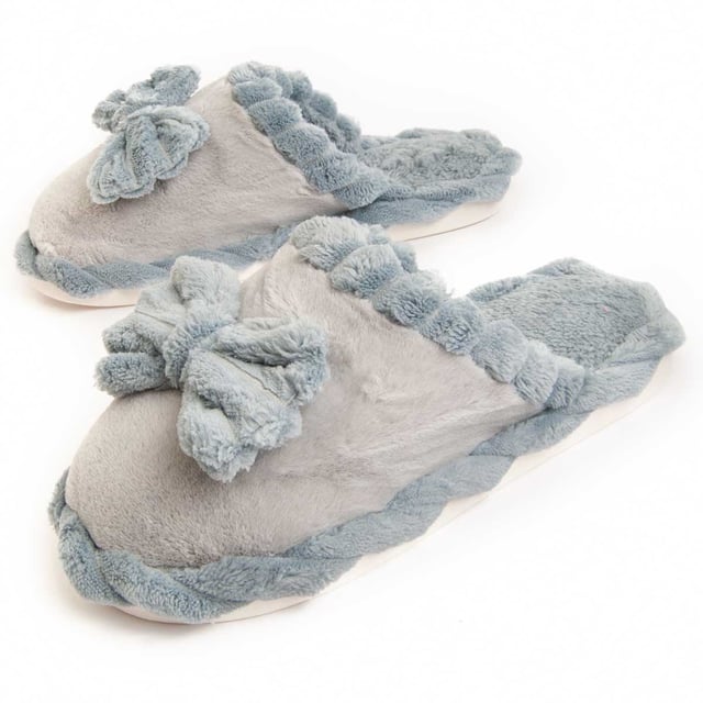 Comfortabele pantoffel voor dames. Comfortabele pasvorm. Geproduceerd door andere merken voor ons merk.