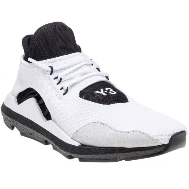 Born From The Iconic Collaboration With Yohji Yamamoto, The Saikou Mens Trainer By Y3 Is A Feat Of Engineering And Style. The White Primeknit Upper Is Adorned With The Iconic Y3 Branding And The Sports Shoe Is Finished With A Boost Outsole For Your Comfort.