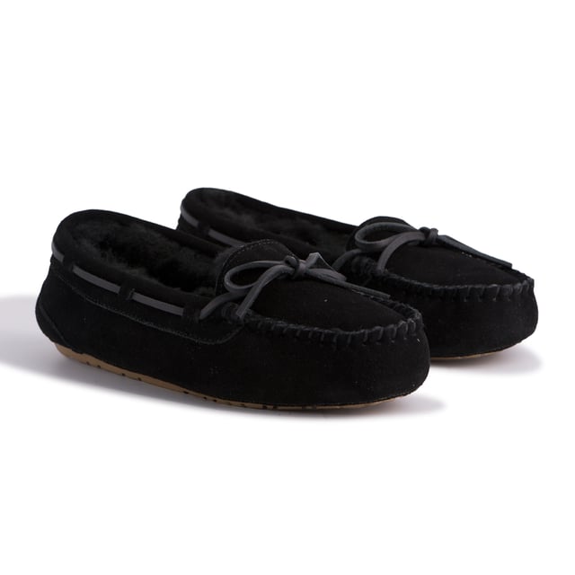 Cosy moccasin you will never want to take off your feet
Plush premium Australian sheepskin lining
Leather suede upper - Water Resistant
Full Australian sheepskin insole
Fine craftsmanship
Light weight EVA outsole - soft and extra cushioning

Sheepskin breathes allowing feet to stay warm in winter and cool in summer
100% brand new and high quality, comes in a branded box, suitable for gift