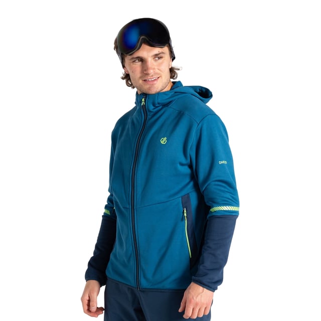 Fabric: Ilus Core Stretch. Design: Contrast, Logo. Pockets: 2 Side Pockets, Zip. Neckline: Hooded. Sleeve-Type: Long-Sleeved. Cuff: Stretch Binding. Hem: Stretch Binding. Fabric Technology: Anti-Bacterial, Antibacterial, Chemical Free, Heavyweight, Odour Control. Chin Guard, Inner Zip Guard. Sun Rating: UPF 50+. Sustainability: Made from Recycled Materials. Hood Features: Sew-On. XS: 36 in. S: 38 in. M: 40 in. L: 42 in. XL: 44 in. XXL: 48 in. 3XL: 51 in.