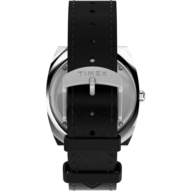 This Timex World Time Reissue Analogue Watch for Men is the perfect timepiece to wear or to gift. It's Silver 39 mm Round case combined with the comfortable Black Leather watch band will ensure you enjoy this stunning timepiece without any compromise. Operated by a high quality Quartz movement and water resistant to 5 bars, your watch will keep ticking. The Timex World Time 1972 Reissue brings a unique 1970s design from the Timex archive back to life for 2023.  This Analogue watch has a calendar function: Date and Worldtime High quality 21 cm length and 20 mm width Black Leather strap with a Buckle Case diameter: 39 mm,case thickness: 13 mm, case colour: Silver and dial colour: Black