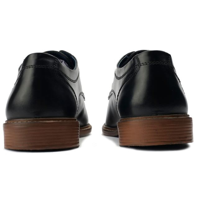 Ben Sherman Pethick Shoes Simply Sleek And Stylish, The Exclusive Ben Sherman Pethick Dress Shoes Have A Sharp Black Leather Upper And Dapper Appearance. These Smart Shoes Are Sure To Make An Impression In The Office, On Business And Evenings Out. The Comfort Insole And Sleek Outsole Ensure Day-long Comfort. Slip Into The Ben Sherman Pethick And Make A Refined Statement Wherever You Go.