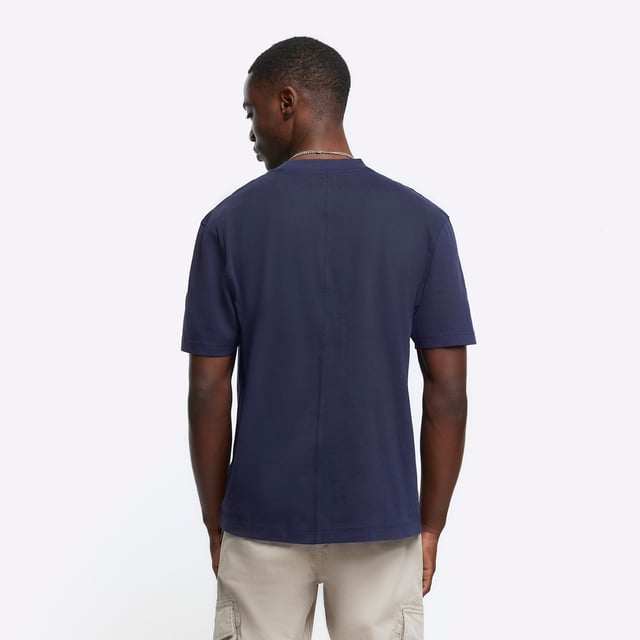 RI Studio, Regular Fit, Crew neck, Short sleeve, Interlock, Heavyweight, Cotton for this product has been more responsibly sourced