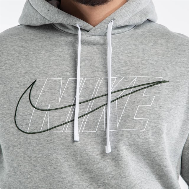 Nike Mens Club Tracksuit Set In Grey.   
Drawstring Hoodie With Pouch Pocket.  
Overhead Design.  
Nike Logo Print and Swoosh Embroidery on the Left Leg.  
Fitted Trims.  
Elasticated Waist Matching Joggers.   
Side Pockets, Fitted Cuffs.