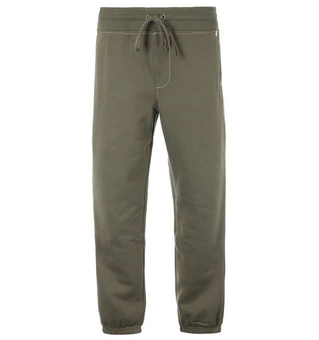Showcasing their iconic Big T stitching  these classic joggers from True Religion boast a bold and stylish look. Crafted from a soft cotton blend with a brushed inner offering day-long comfort. Featuring an adjustable drawstring waist  side slip pockets  a rear patch pocket and elasticated cuffs. Finished with the iconic Horsehoe logo Big T stitched on the rear pocket.-Regular Fit-Soft Cotton Blend-Adjustable Drawstring Waist-Twin Side Seam Pockets-Rear Patch Pocket-Elasticated Cuffs-True Religion Branding. Material: 80% Cotton, 20% Polyester. Ref: SS231057553052.