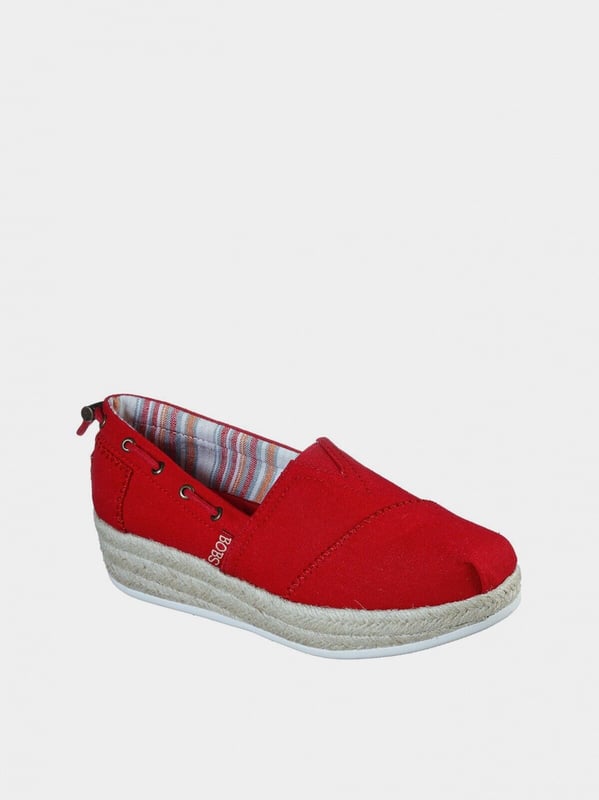 Skechers Highlights Yacht Master Slip On Women’s Shoes In Red The women's SKECHERS BOBS Highlights 2.0 - Yacht Master (113075 RED) espadrilles in red with a soft insole and lining provide comfort throughout the day. Features: • Soft textile upper • Lace-up heel • Memory Foam sockliner for cushioning and shock absorption • Shock-absorbing midsole • Skechers®BOBS logo detail • Flexible rubber outsole for traction