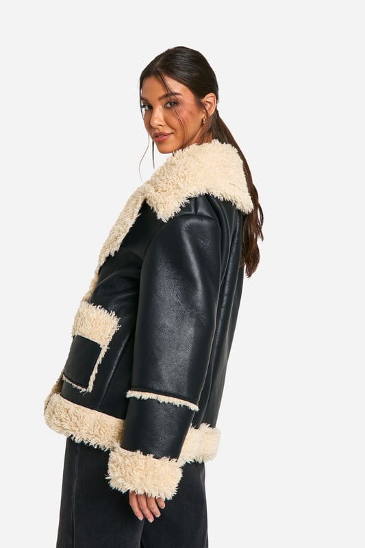 Wrap up in the latest coats and jackets and get out-there with your outerwearBreathe life into your new season layering with the latest coats and jackets from boohoo. Supersize your silhouette in a padded jacket, stick to sporty styling with a bomber, or protect yourself from the elements in a plastic raincoat. For a more luxe layering piece, faux fur coats come in fondant shades and longline duster coats give your look an androgynous edge.