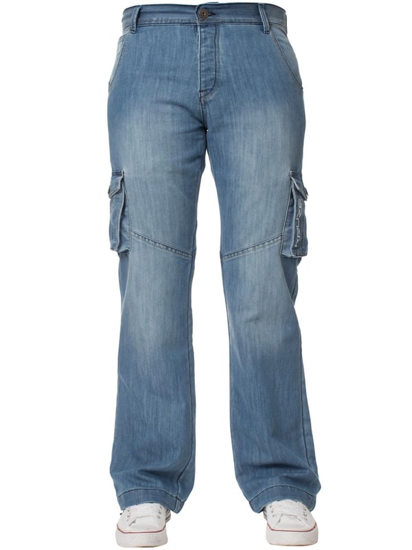 Kruze Mens Designer Cargo Combat Multi Pocket Denim Jeans. 7 bolsillos incluyendo moneda, bolsillos laterales. Los bolsillos traseros y laterales están asegurados con cierre de botón. Costuras de contraste, pinza ajustable en la parte posterior. Interruptor ajustable a los dobladillos. Ideal para ropa casual y de trabajo. Botón de cierre de mosca. Botones y remaches de marca.