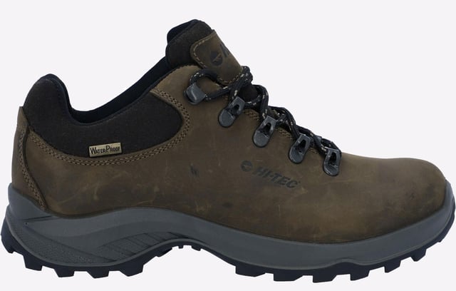 De Walk Lite Camino Ultra WP is een superprestatie waterdichte wandelschoen perfect voor alle omstandigheden en terreinen. Deze wandelschoen is ook in Europa gemaakt, wat zorgt voor een verbeterde pasvorm en superieure kwaliteit.