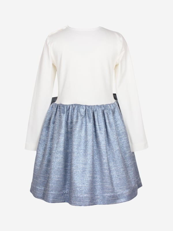 Introducing the Girls Katlyn Dress in Blue by Jessie and James, a stunning piece for AW2024 that promises both flair and comfort for your little girl. Discover its exceptional attributes: Exquisite Craftsmanship: Finely tailored with attention to detail, ensuring an elegant fit.   Premium Fabric: Luxuriously soft, providing all-day comfort and durability.   Timeless Style: Classic blue hue paired with a modern silhouette, perfect for any occasion.   Versatile Elegance: Ideal for special events or casual chic.Elevate her wardrobe with the Girls Katlyn Dress in Blue. Shop now!