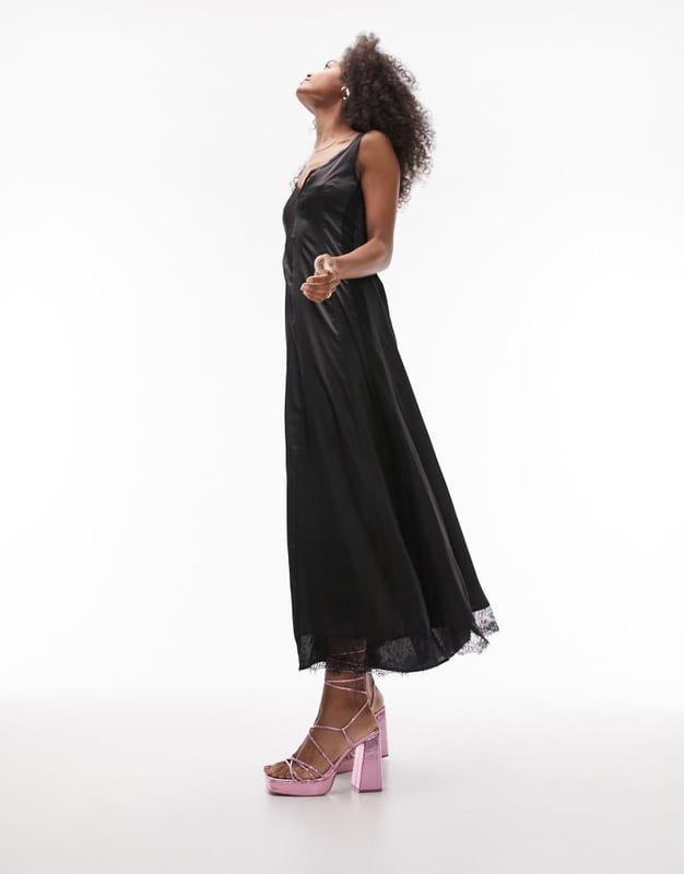 Dresses by Topshop Welcome to the next phase of Topshop V-neck Tie waist Lace inserts Regular fitSold By: Asos