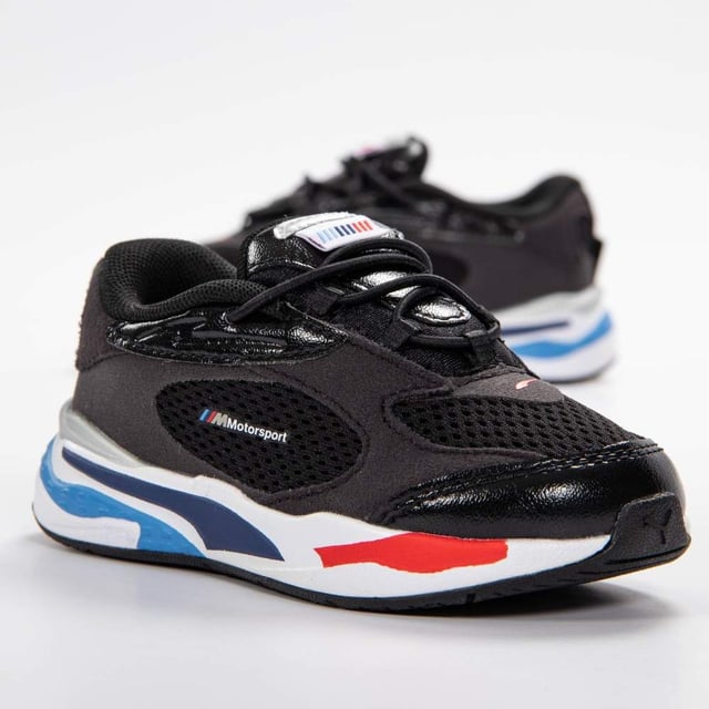 Basket Puma BMW mms rs fast inf Jungen Schwarz Synthetik. Authentischer Stadtenschuh der Marke Puma - Streetwear/Sportswear-Design von Puma - Puma für modebewusste Jungen, perfekt für den Alltag - Schwarze Puma-Sneaker lassen sich hervorragend mit dem Rest Ihrer Garderobe kombinieren - Bequeme Synthetikmaterialien - Klassische elastische Schnürsenkel - BMW mms rs fast inf - Textil