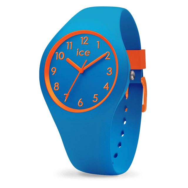 This Ice Watch Ola Kids Analogue Watch for Child is the perfect timepiece to wear or to gift. It's Blue 33 mm Round case combined with the comfortable Blue Silicone will ensure you enjoy this stunning timepiece without any compromise. Operated by a high quality Quartz movement and water resistant to 10 bars, your watch will keep ticking. This trendy and colourful watch is the greatest gift for every child. High quality 19 cm length and 13 mm width Blue Silicone strap with a Buckle. Case diameter: 33 mm, case thickness: 9 mm, case colour: Blue and dial colour: Blue.