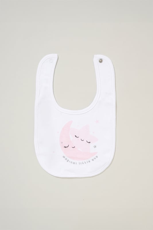 Surprise new parents with the printed 5-Piece baby gift Set from Rock A Bye Baby Boutique. This thoughtful bundle includes a cosy matching all-in-one, bodysuit, bib, hat, and mitts for essential wardrobe pieces. Crafted from 100% cotton, each item ensures their baby stays stylish and snug, perfect for everyday wear or special occasions. Packaged elegantly in a mesh bag.