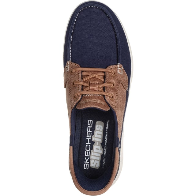 On-the-GO Flex - Palmilla Boat Shoe Step-in to convenient nautical comfort and cushioning wearing Skechers Hands Free Slip-ins On-the-GO Flex - Palmilla. This casual boat shoe style features a Skechers Air-Cooled Memory Foam insole and a hands-free moulded heel panel.
