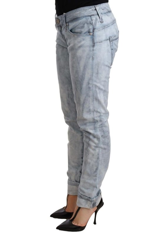 100% Authentic ACHT washed cotton folded hem denim jeans
  Regular fit with push-up style
  Color: Light Blue
  Material: Cotton
  Two front and two back pockets
  Button fly
  Logo details