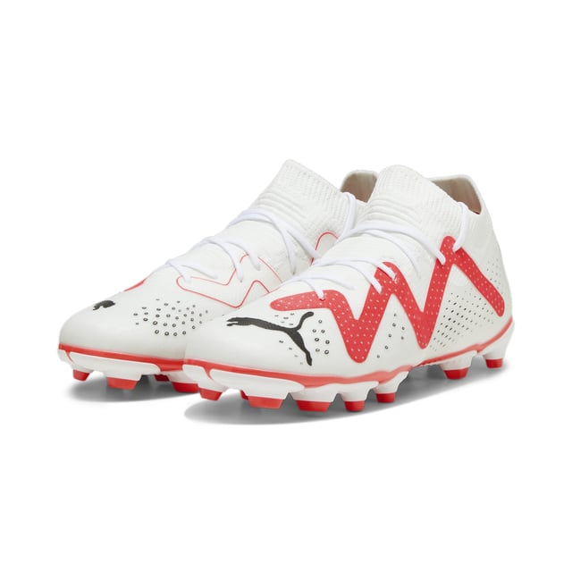 Color: Blanco BLANCO/PUMA NEGRO/ORQUÍDEA FUEGO Parte superior: Tela Interior: Tela, material sintético Suela: Material sintético, tachonado Cierre: Cordones Ajuste: Regular Uso: Fútbol