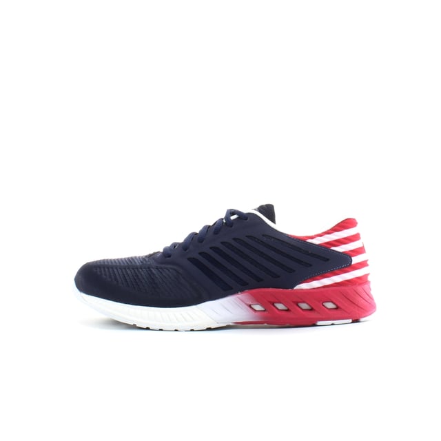 Asics country sale