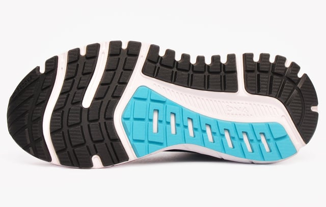 Designed to elevate your running experience whilst cushioing your run with a DNA cushioned midsole, easier flow from landing to toe-off and a smoother ride overall, these Ariel 20 are a firm favourite amongst runners. 
 Constructed with a knitted textile sock like fit upper, these running shoes provide unparalleled performance and support with enhanced breathability and secure lace up closure for you to be able to fully concentrate on your run ahead and achieve your goals.
 Completed with a padded tongue, heel and ankle collar and a durable grip rubber outsole delivering support and cushioning wherever your run takes you. 
 - Textile mesh / synthetic upper
 - Secure lace up fit
 - DNA midsole cushioning
 - Padded tongue, heel and ankle collar
 - Durable grip rubber outsole 
 - Heel support for a secure locked in fit
 - Guiderails for a stable ride
 - Brooks branding throughout