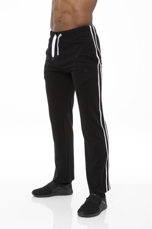 These Regular fit EZLP586 Lounge pants feature classic contrast stripes to sides, 2 side pockets, cotton blend for superior comfort, adjustable waist with drawstrings