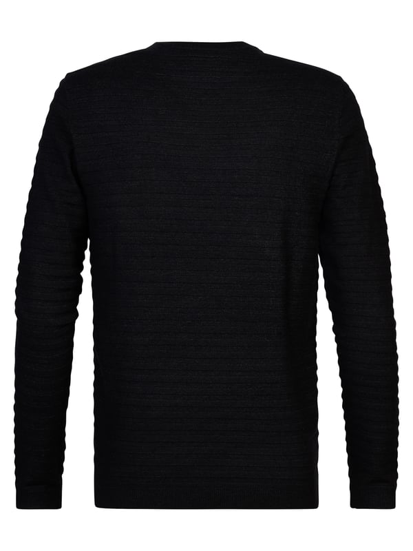 Fijngebreide trui met ronde hals. Deze trui heeft een gestreept structuur design en een ribgebreide afwerking. Twijfel je tussen twee maten? Kies dan de grootste maat.Fijngebreide truiRonde halsGestreept design50% viscose, 28% polyester, 22% polyamide