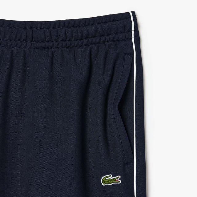 Mens Lacoste Paris Interlock Piqué Contrast Trim Shorts Organic cotton Regular fit  straight cut Adjustable waist 2 zipped pockets Embroidered crocodile on front