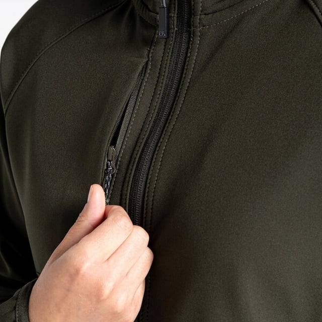 Material: 94% Polyester, 6% Elastane. Lining: Fleece. Design: Logo. Branded Zip Pull. Fabric Technology: EcoShield, Water Repellent, Wind Resistant. Cuff: Bound, Elasticated. Sleeve-Type: Long-Sleeved. Neckline: Standing Collar. Pockets: 2 Lower Pockets, 1 Chest Pocket, Zip. Fastening: Full Zip. Sustainability: Made from Recycled Materials.