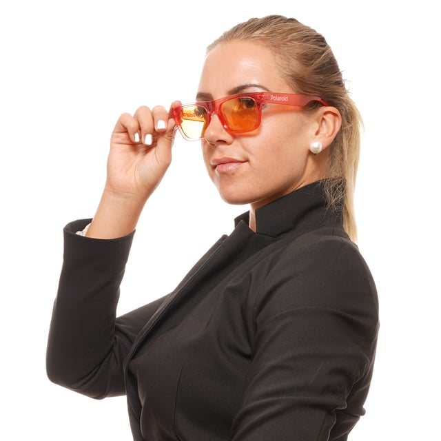 Polaroid Sunglasses PLD 6050/S 35J 53
Genero: Unisex
Color principal: Rojo
Color del marco: Rojo
Material del marco: Plastico
color de la lente: Amarillo
Material de la lente: Plastico
Categoria del filtro: 1
Estilo: Rectangulo
la tecnologia de lentes: Polarizado
proteccion: 100% UVA & UVB
anchura de la lente: 53
Altura de la lente: 38
Ancho del puente: 19
ancho de las gafas: 145
longitud de la varilla: 145
bisagra con muelle: No
entrega: Estuche originalsa de gafas original, documentacion, pano de limpieza
Estilo: Llanta completa