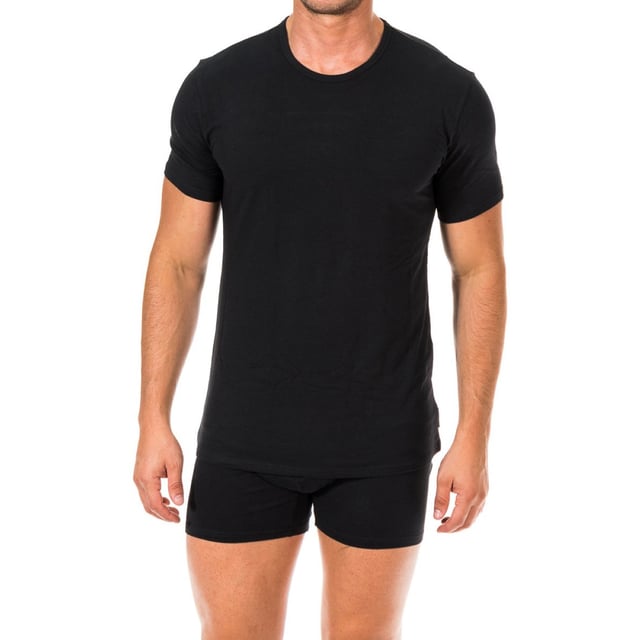 Pack-2 Calvin Klein Short Sleeve T-Shirts. 
 Black color. 
 Made of elastic cotton. 
 Round neck with ribbed finish. 
 Personalized fabric tag by the mark, on the bottom side. 
 Comfortable and breathable fabric. 
 Stitched seams. 

 Composition: 
 - 95% Cotton. 
 - 5% Elastane. 

 Washing instructions: 
 -Wash the max. 40 ° C. 
 -Do not use bleach. 
 -Washing dry cleaning. 
 -Does use dryer. 
 -Turn to max. 130 ° C.