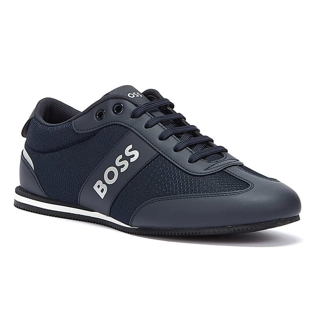 Sportschoenen met laag profiel van BOSS. Deze sportieve sportschoenen hebben een contrastlogo op het zijpaneel en zijn gemaakt van een mix van rubberen materiaal en mesh voor een hybride uitstraling. De binnenzool van geheugenschuim en de veterlus met merkopdruk maken het af.