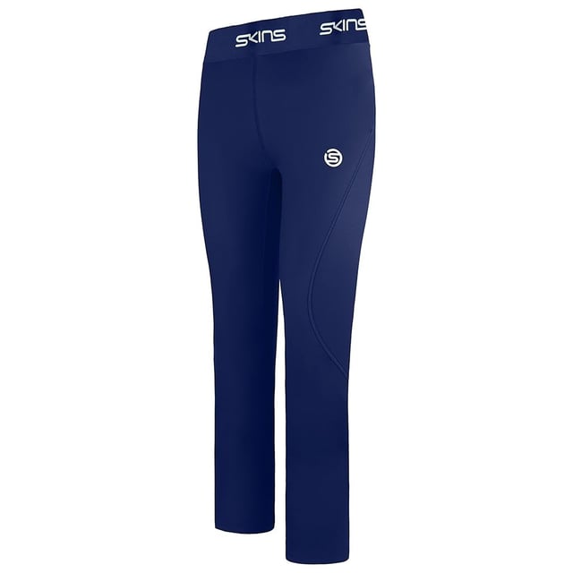 Our medium compression full-length tights are engineered to maximise your output during lower-intensity activity and offer faster pre-workout muscle warm-ups. Firm support for the glutes, quads and hamstrings reduces muscle oscillation and fatigue for optimised performance.