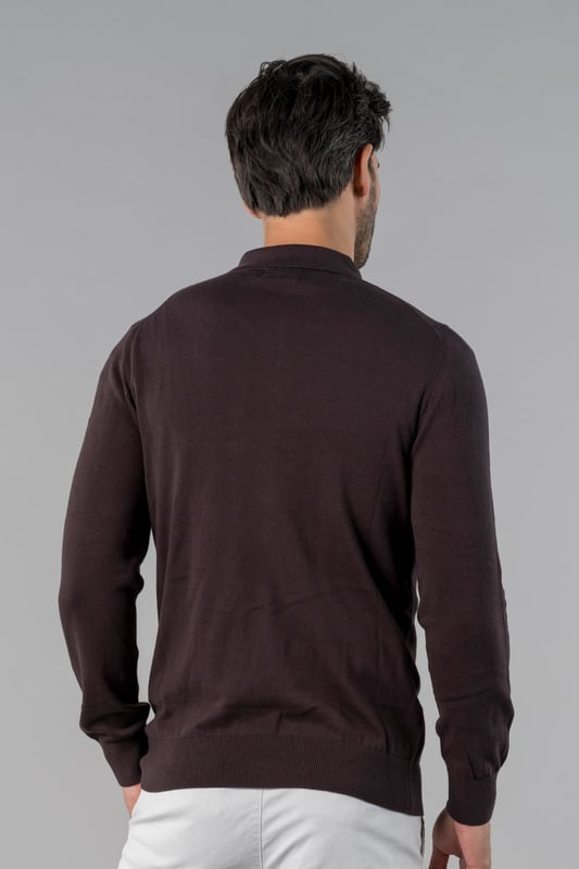 Herren-Pullover der Marke Presly & Sun. Der Pullover von Presly & Sun ist aus Bio-Baumwolle hergestellt und hat eine normale Passform. Die weiche Baumwolle sorgt für hohen Tragekomfort.  Marke: Presly & SunModellname: Brad Long Sleeve Knitted PoloKategorie: Herren PulloverMaterialien: BaumwolleFarbe: dunkelgrau