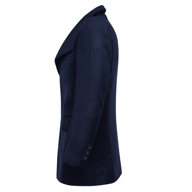 【40 % Wolle, 60 % Polyester】 【Knopfverschluss】 【Schmale Passform】 【Anlass】: Business, Alltagskleidung 【Waschanleitung】: Handwäsche wird empfohlen. Chemische Reinigung möglich. Nicht bleichen, zum Trocknen aufhängen und bei niedriger Temperatur bügeln. 【Hinweis】: 1. Aufgrund des Einflusses von Aufnahmeausrüstung und Licht kann es zu leichten Farbunterschieden zwischen dem tatsächlichen Objekt und dem Bild kommen. Sie liegen jedoch alle im akzeptablen Bereich. 2. Aufgrund unterschiedlicher Messausrüstung und -methoden weisen die Größendaten einen Fehler von 1-3 cm auf. 【Eigenschaften】 Dicker Wollmantel für den Winter, warm und bequem. Einzigartiges Design mit großem Revers, modisch und einzigartig. Klassische Volltonfarbe, geeignet für alle Gelegenheiten.
