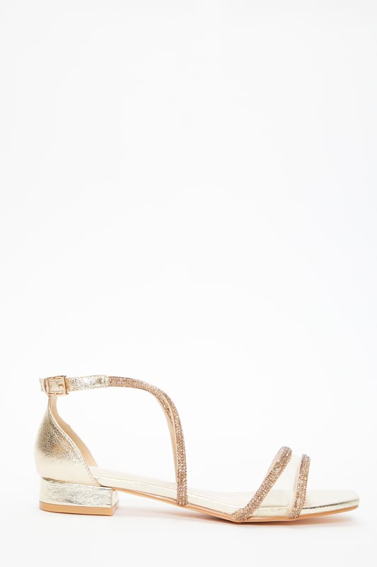 Quiz diamante clearance flat sandals