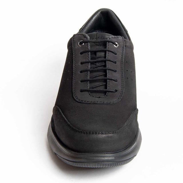 Garantía Purapiel, 10 años de garantía. Zapato de cordones para hombre. Fabricado en cuero 100% natural libre de Cromo VI. Materiales de máxima calidad. Suela de goma antideslizante. Membrana Waterproof. Plantilla acolchada. Fabricado por otras marca para nuestra marca.